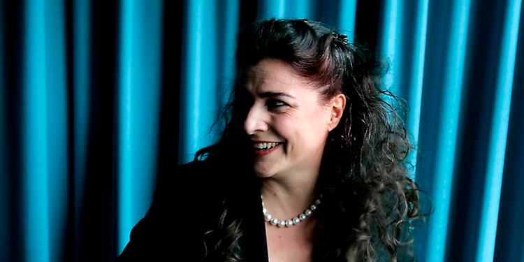 Knald på. Der var musik i hver eneste fiber af Cecilia Bartolis krop, da hun sang for en fuld sal i Århus. Her er hun fotograferet ved et pressemøde i København i onsdags. Foto: Finn Frandsen 