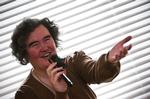 EU BRITAIN SINGING SENSATION
