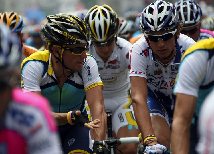 Dagens etape i Giro d'Italia foregår på mytisk asfalt. Legenden Fausto Coppi leverede i 1949 en overmenneskelig præstation på en kopi af etapen. 
