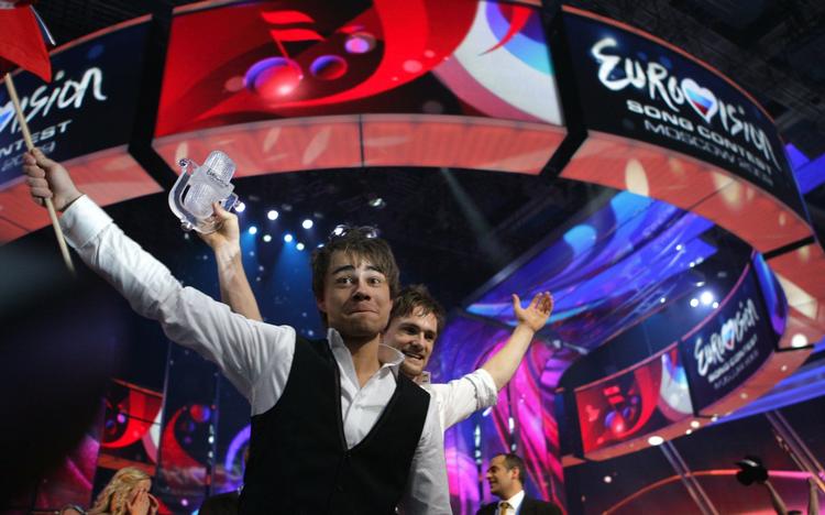 I forhold til 2008 fulgte 50 procent flere med, da norske Alexander Rybak i suveræn stil vandt det Internationale Melodi Grand Prix. 