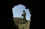 De internationale styrker i Afghanistan har brug for tolkene for at kunne kommunikere med den lokale befolkning. (arkivfoto) 