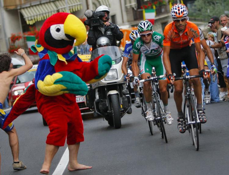 Etapevinder Simon Gerrans. 
