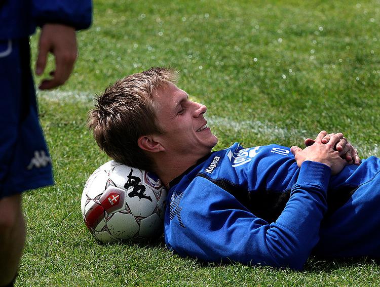 Jesper Grønkjær havde en afslappet træningsdag med FCK oven på DM-triumfen. Foto: Lars Poulsen 