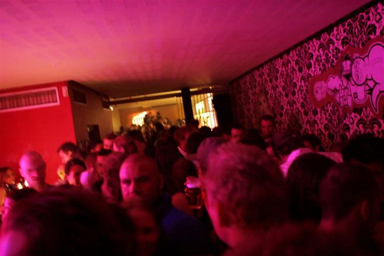 Rust er trænt økonomisk, men har nu fået en hjælpende hånd fra Københavns Kommunes Musikudvalg. 