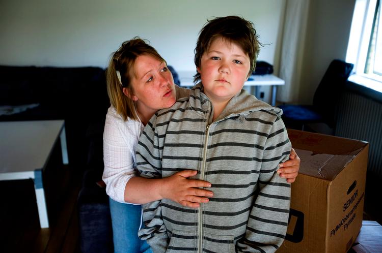 11-årige Frederik Seile har ikke fået den undervisning, han har brug for, i Kerteminde. Derfor er han på vej til Odense sammen med forældrene Mette og Stefan. 