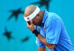 James Blake fik kun en enkelt kamp ved French Open. 