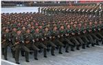 Ved en militærparade sidste år fejrede den nordkoreanske hær landets 60 års fødselsdag. 