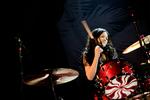 Nogle White Stripes-fans er stadig overbevist om, at Jack og Meg White er søskende, selv om der er dokumentation for, at de var gift 1996-2000. Her foto fra White Stripes-koncerten i Lokomotivværkstedet i København fra 2005. 