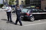 Pistolmanden skød mod denne bil, fordi han var vred over dens placering på vejen. 