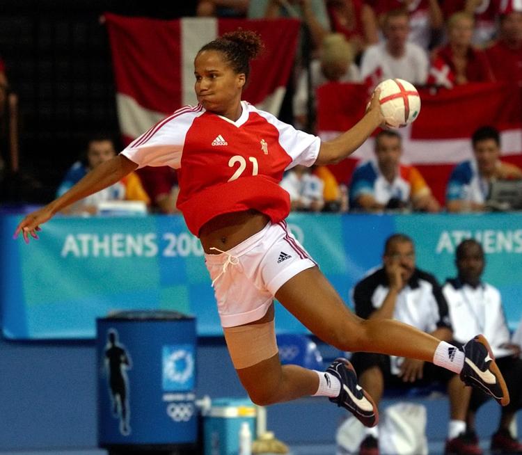 Josephine Touray har spillet sin sidste landskamp for Danmark. Ved OL i Athen i 2004 var Touray med til at skaffe guld. Arkivfoto. 