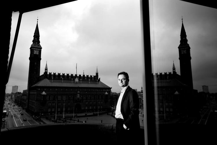 Den administrerende direktør i JP/Politikens Hus, Lars Munch, er blandt de mediechefer, der drømmer om at kunne tage betaling for netnyhederne.  Arkivfoto 