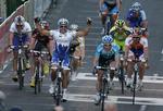 Den sejrsvante australske sprinter Robbie McEwen har måske fejret sin sidste sejr efter grimt uheld i Belgien. Arkivfoto 