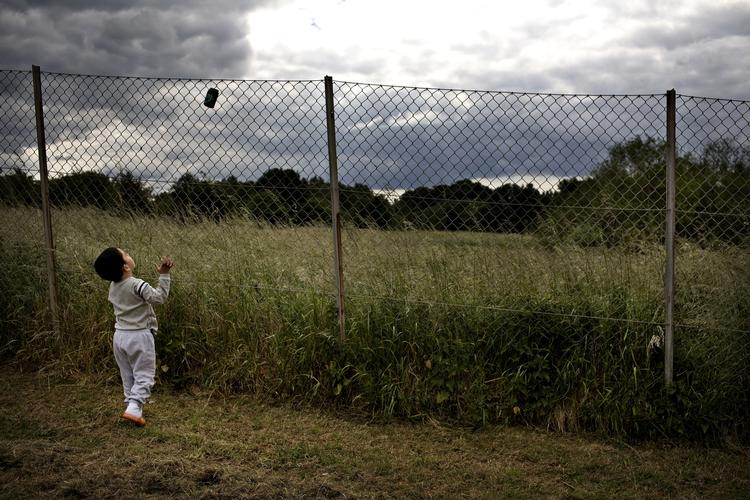 Et barn fotograferet i Sandholm Lejren sidste år. 