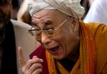 Dalai Lama er efterhånden blevet en ældre herre. Han er født i 1935. (Arkivfoto) 