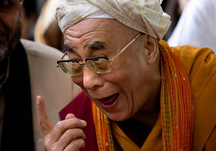 Dalai Lama er efterhånden blevet en ældre herre. Han er født i 1935. (Arkivfoto) 