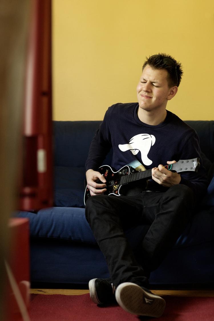 Tobias Morh brugte op til 15 timer om ugen på 'Guitar Hero', inden eksamenstiden på gymnasiet satte ind. 