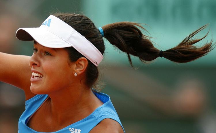 Serbiske Ana Ivanovic måtte overraskende forlade French Open allerede i fjerde runde. Arkivfoto. 