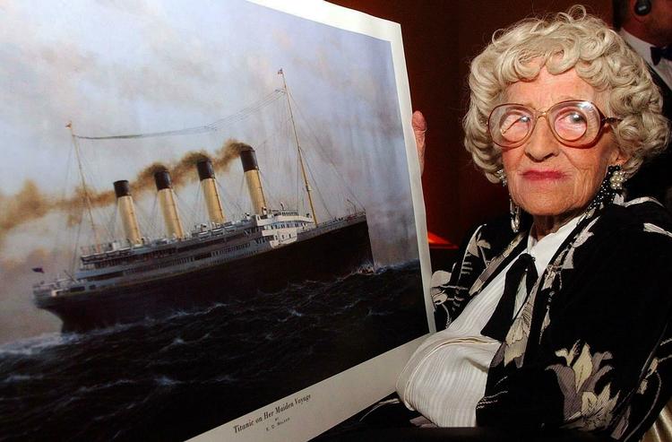Millvina Dean var blot ni uger gammel, da den nybyggede atlantliner sank 15. april 1912. 