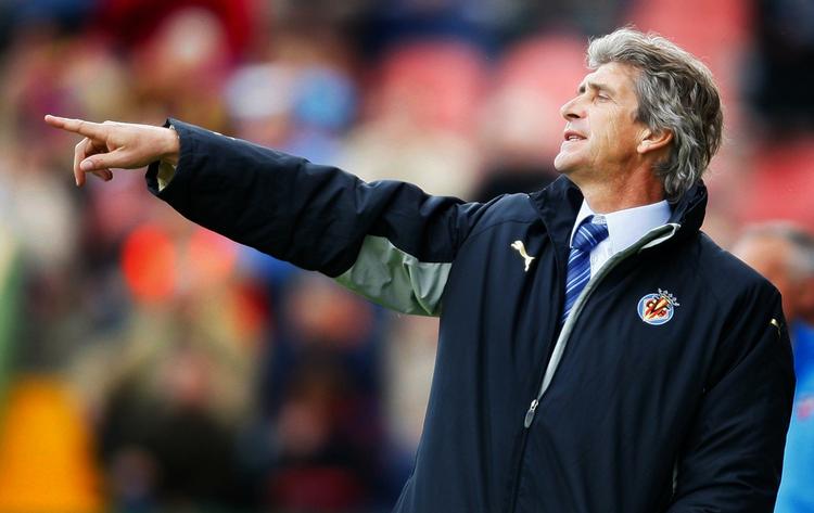Manuel Pellegrini tager to år i Real Madrid -  hvis han da holder så længe. Arkivfoto. 