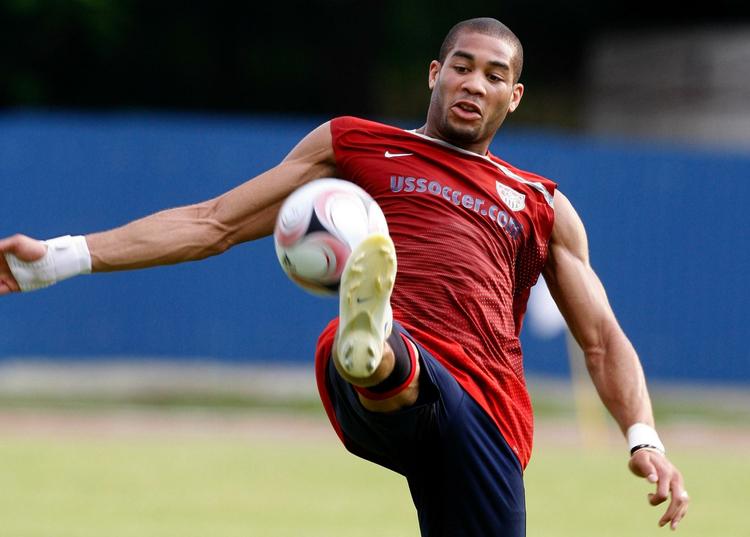 Oguchi Onyewu er i gang med at forberede sig med det amerikanske landshold, som senere i denne måned skal spille Confederations Cup i Sydafrika. Arkivfoto. 
