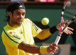 Chileneren Fernando Gonzalez er videre i semifinalen i French Open. 