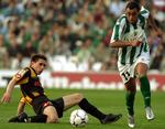 Denilson er kendt for sine driblinger på kanten. Dem skal han nu vise foran et vietnamesisk publikum. Arkivfoto. 