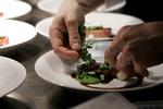 Det ser lækkert ud, men nogle gange går det galt på danske hoteller og restauranter med sure og utilfredse kunder. Nogle af dem klager - og mere end halvdelen får medhold. 