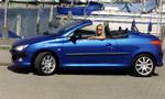Flest hit. En søgning på bilbasen viser, at det er lettest at få fat i en brugt udagve af den populære Peugeot 206 CC. Arkivfoto: Jan Unger 