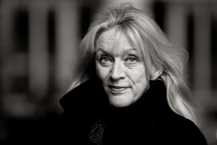 Britta Thomsen er kåret som valgkampens smukkeste kandidat, men det forhindrede ikke en beskyldning om, at hun tidligere har været en mand. Arkivfoto. 
