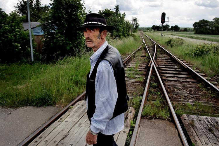 »Hvad med alle de andre børnehjem?«, spørger Svend-Aage Rasmussen. 