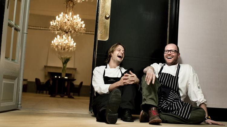 Thomas Herman og Paul Cunninghams restauranter er med i årets fodboldturnering for gourmetkokke. 