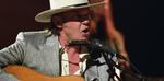 Neil Young har indledt afdækningen af sin lange karriere med en mammut af et bokssæt fra de første, formative år af karrieren. Foto: AP 