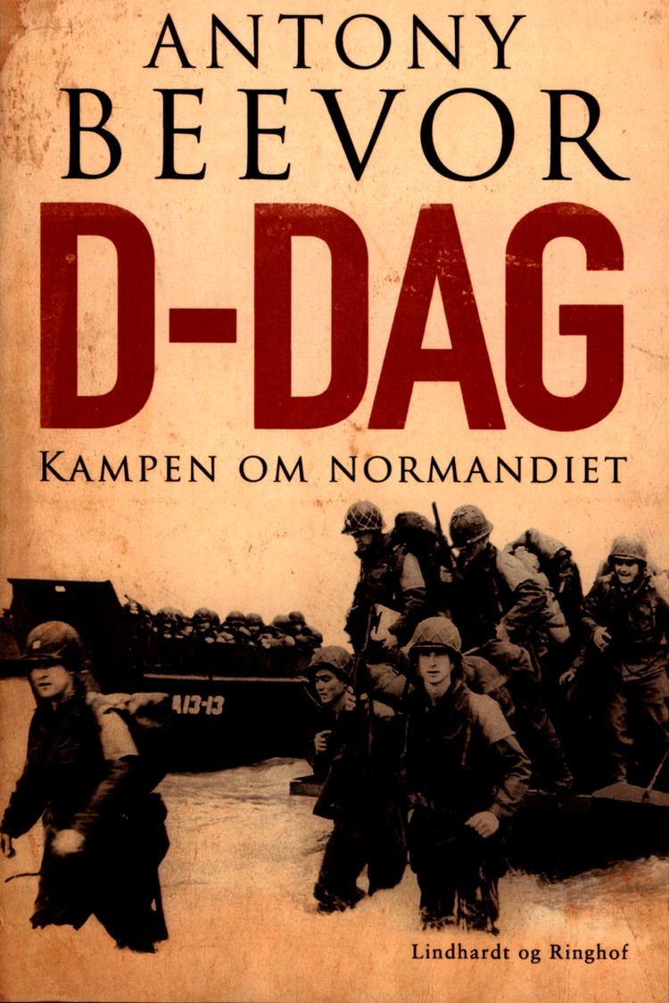 Mere end tre millioner soldater medvirkede i historiens største landgang. Foto: Fra bogen/bpk Berlin 