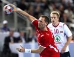 Lars Christiansen overtager noget af presset fra Kasper Hvidt og Bo Spellerberg, men han vil ikke droppe sin landsholdskarriere på grund af konflikten. Arkivfoto: Lars Poulsen/Polfoto 
