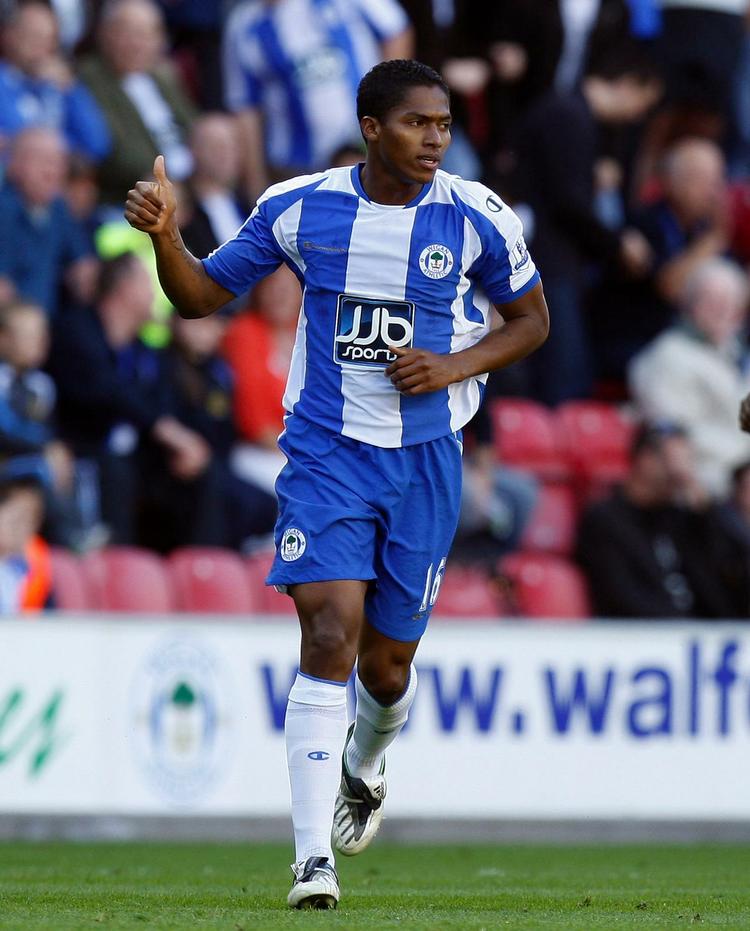 Antonio Valencia spillede sine første halvandet år i Wigan på en lejeaftale, inden han blev købt for en ukendt sum. Arkivfoto. 