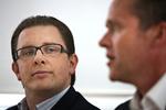 Simon Emil Ammitzbøll (tv.) hader Anders Samuelsen (th.). Det siger, Jeppe Søe, der sad i bestyrelsen for Borgerligt Centrum, indtil det blev nedlagt ved, hvad han betegner som, et kup. 