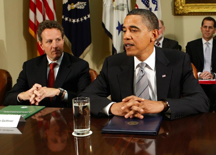 Barack Obama, der her er fotograferet sammen med finansminister Timothy Geithner i Det Hvide Hus, lægger op til en gennemgribende reform af finanssektoren. 