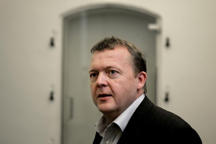 Jeg har holdt mig inden for loven, understreger Lars Løkke Rasmussen, som får hård kritik for at give privathospitalerne for høje priser. Arkivfoto. 