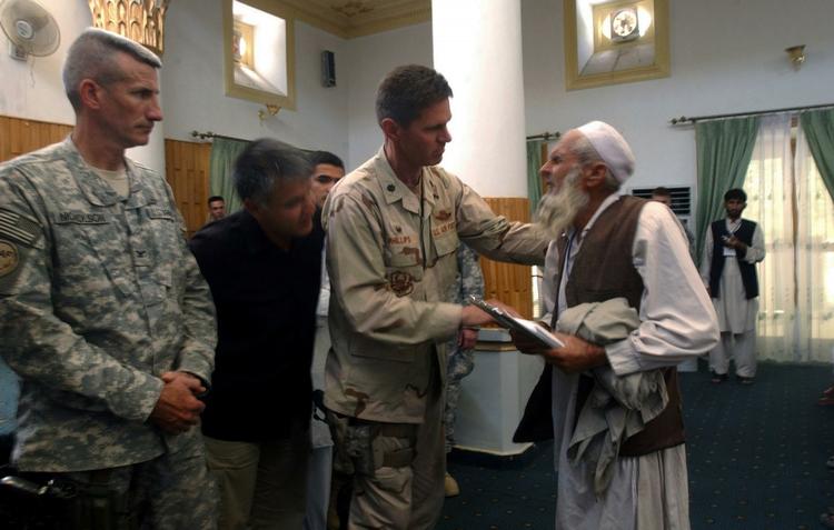 Amerikanerne skifter strategi i den sydlige del af Afghanistan. Mere positiv nærkontakt med lokalbefolkningen (arkivfoto). 