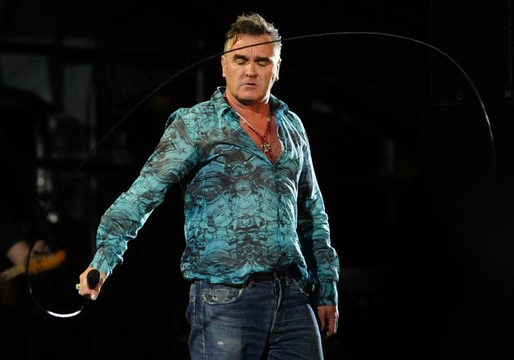 Tidligere er Morrissey udvandret fra en koncert, da han lugtede grilmad. 