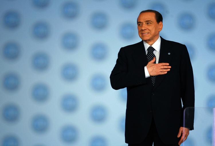 En prostitueret har fortalt italienske anklagere, at hun var hyret til to besøg hos Berlusconi - og optog møderne på bånd. Arkivfoto 