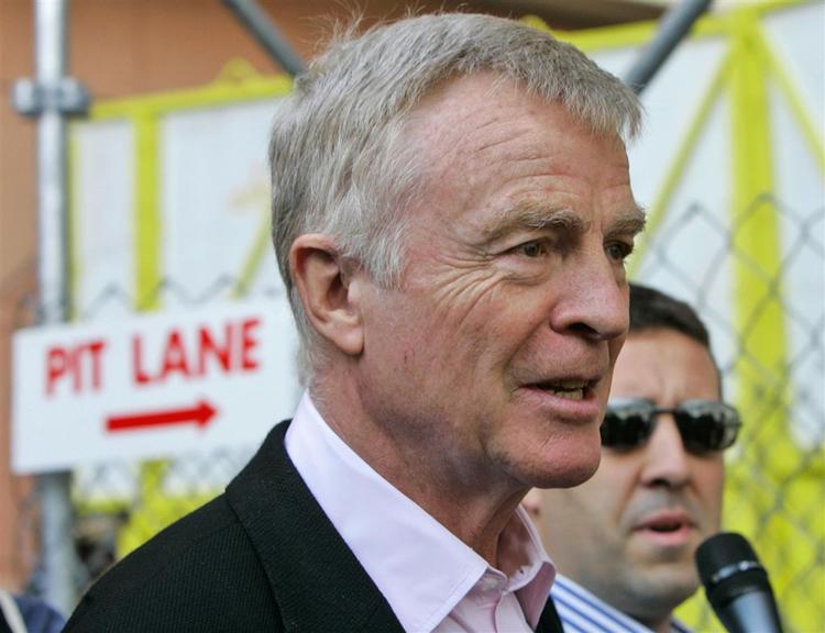 Fia-præsident Max Mosley forsøger nu i sidste øjeblik at forhindre den totale splittelse i Formel 1. Arkivfoto. 