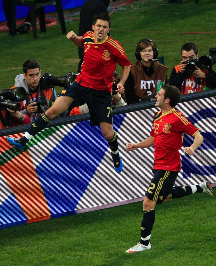 David Villa scorer for Spanien mod Irak i den løbende turnering i Sydafrika. 