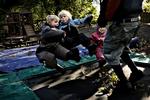 Udflytterbørnehaver som skovbørnehaver og idrætsbørnehaver er ikke nødvendigvis lykken for en børnefamilie. Særligt ikke hvis der kun er én forælder. Københavns Kommune varsler strammere regler fra 1. juli. Arkivfoto. 