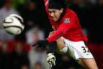 Carlos Tevez har været en af publikums yndlinge på Old Trafford, hvor argentineren altid giver sig fuldt ud i kampe for Manchester United. Arkivfoto. 