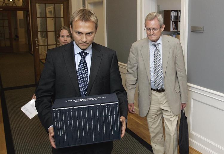 PET-kommissionens redegørelse er på 4.600 sider. 