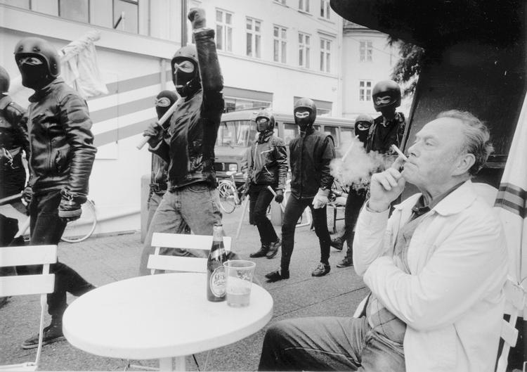 Bz'ere under demonstration i gågade. Arkivfoto. 
