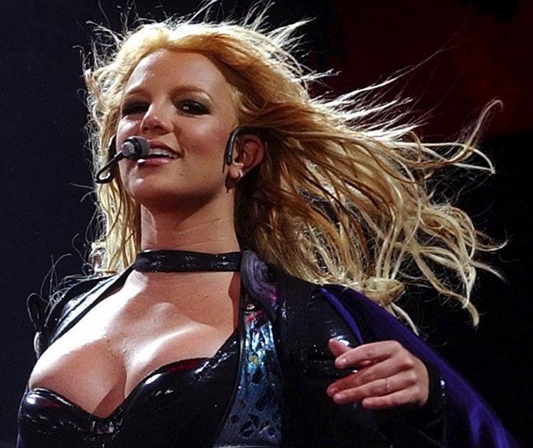 Britney Spears gæster Parken 11. juli. 