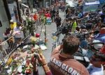 Sørgende fans har indtaget Hollywoods Walk of Fame for at mindes Michael Jackson. 