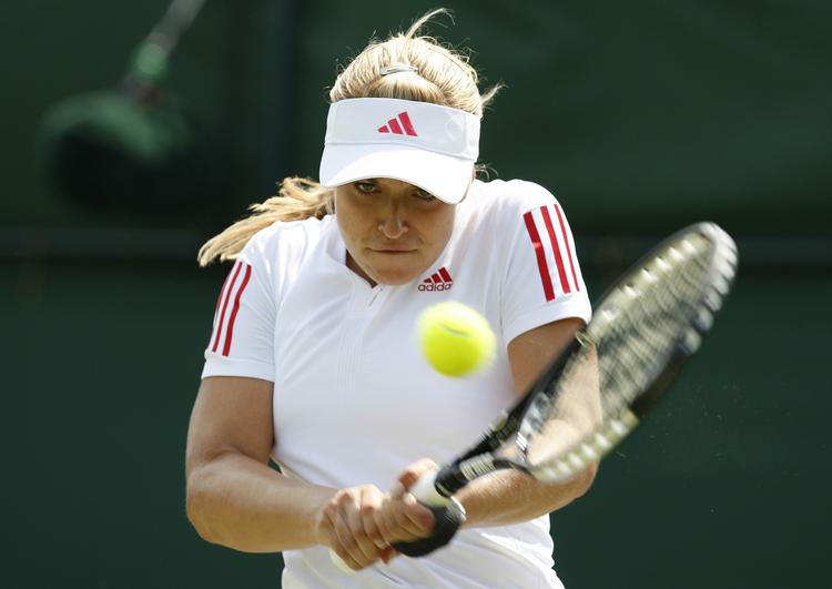 Sabine Lisicki har spillet sig i ottendedelsfinalen, hvor danske Caroline Wozniacki venter. 
